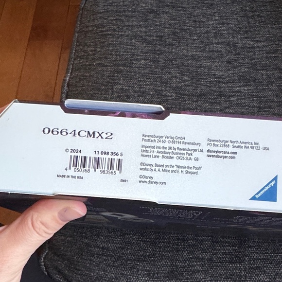 Disney Lorcana Trading Card Game - Illumineer's Quest in Purple and Black - Picture 4 of 5